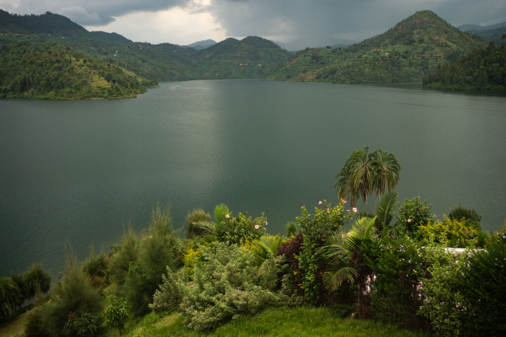 9 Days Tarangire to Ngorongoro to Serengeti to Lake Kivu to Volcanoes Scenic Safari Story