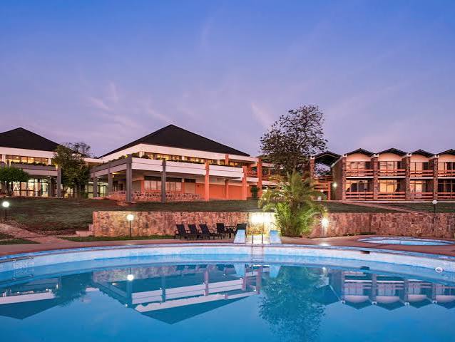 Mantis Akagera Game Lodge: Luxury Safari Hotel in Rwanda